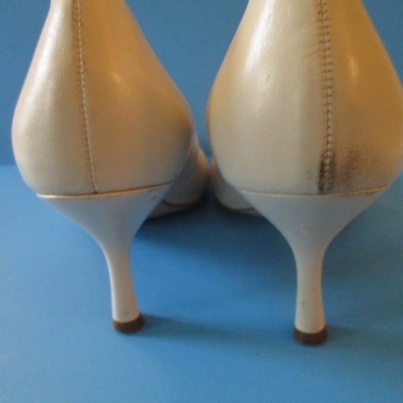 Gianni Bini Cream Mod Squared Pointed Toe Pumps - Picture 4 of 5